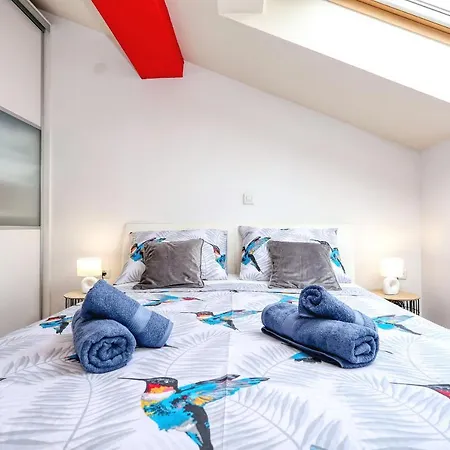 Apartment Elena Zadar